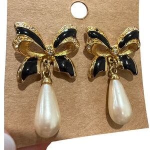 Vintage Marvella Signed Bow Coquette Faux Pearl Pierced Earrings Gold Tone CZ 1"